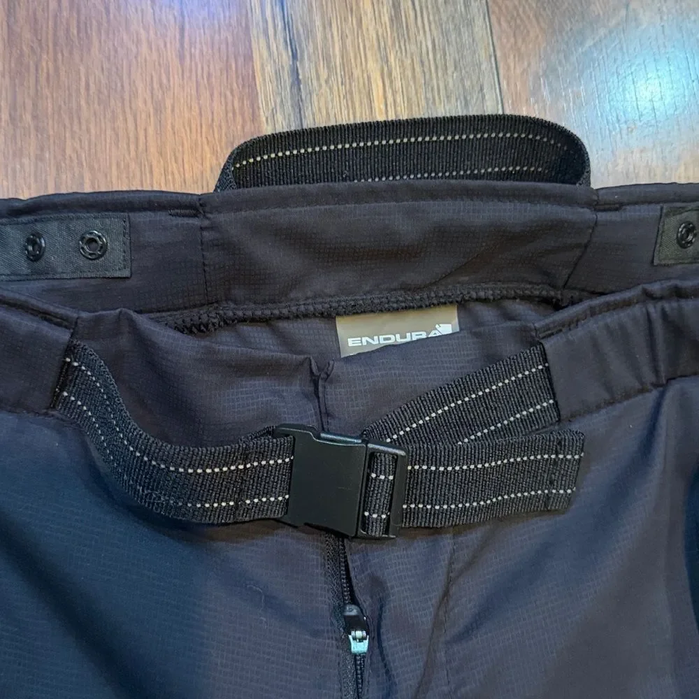 Black Outdoor Men's Shorts XL (500)